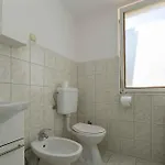 Two-bedroom Near Sea 1 Lejlighed *