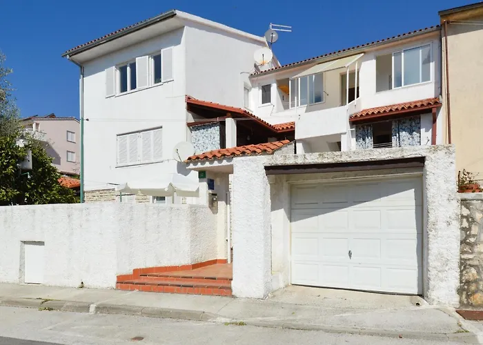 Two-bedroom Near Sea 1 Apartment *